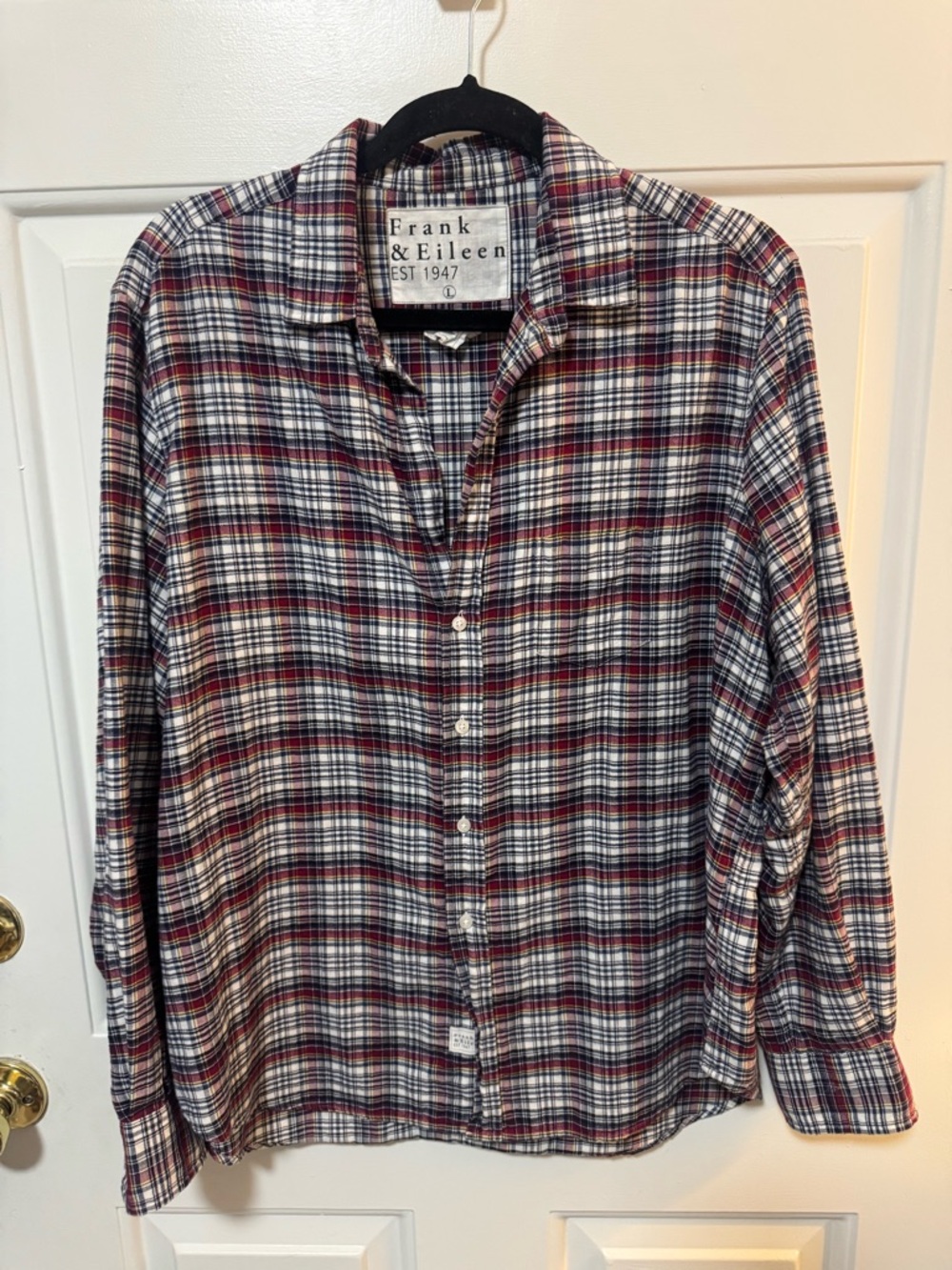 Frank & Eileen Cotton Button Up in Red, Blue, White Plaid Long Sleeve Size Large